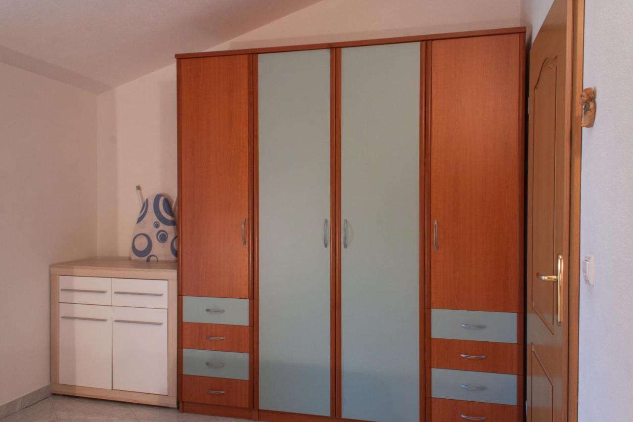 Marcel Apartment Mit Meerblick Traù Esterno foto